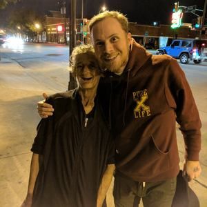 Meet your Posher, Avery